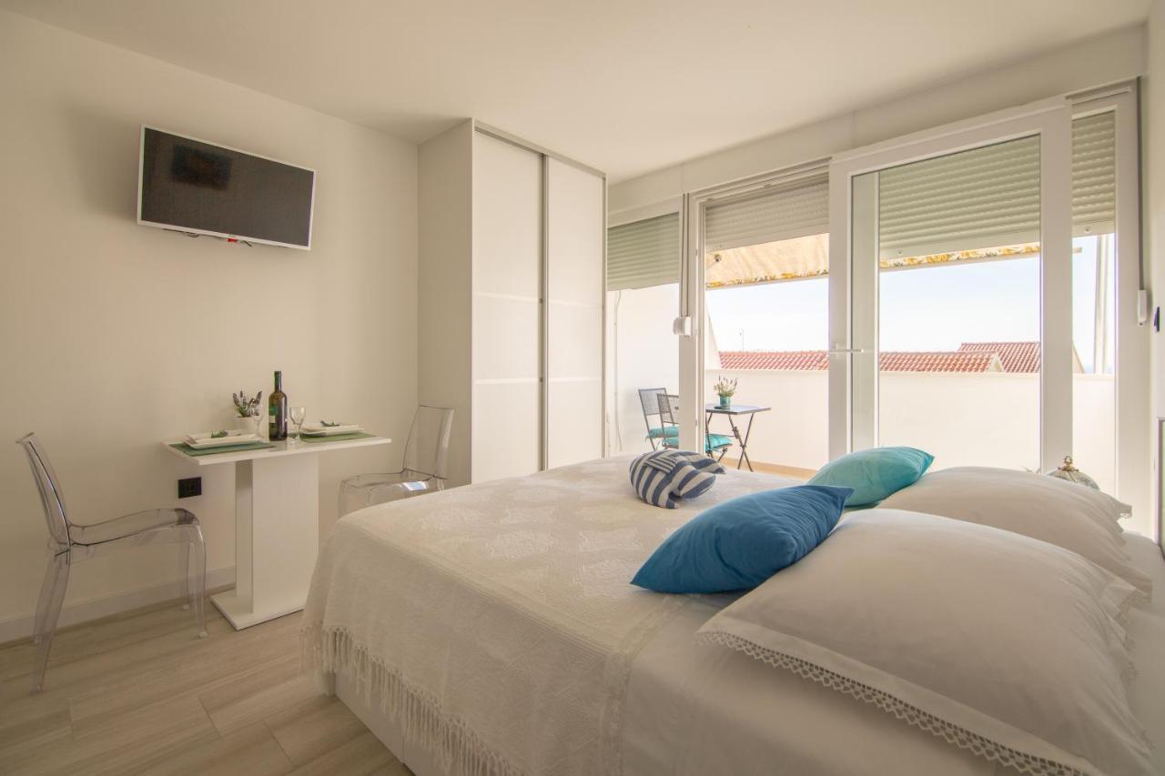 Apartments Nona Draga คอมีชา ภายนอก รูปภาพ